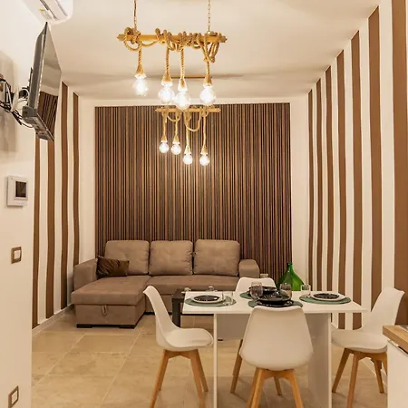 Apartmán Dimora Margo - Elegant Historic Escape Mola di Bari